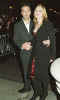 Kate y Sam Mendes en el estreno de IRIS en Nueva York (diciembre 02, 2001)